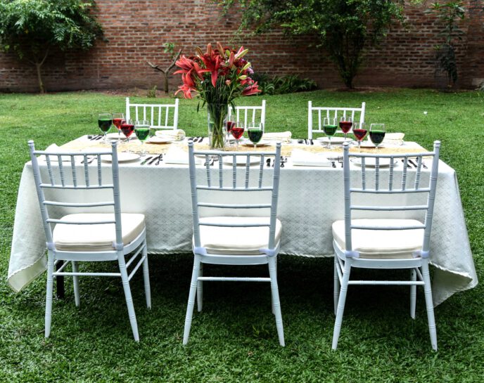 6*3 Rectangular Tables With Linen